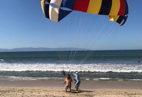 Trip Achiever Hillary Kouba-Parasailing!