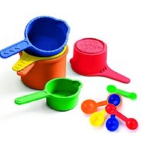 Discovery Toys Measure Up! Pots & Spoons